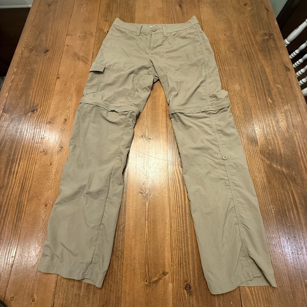 Mountain Hardwear Mirada Quick Dry Roll Tab Convertible Beige Pants Women's‎ 8